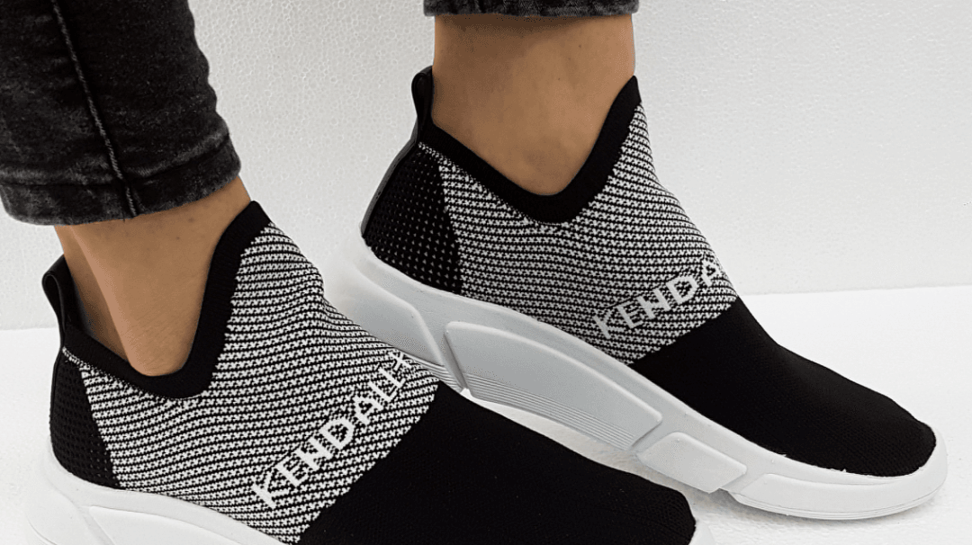 Kendall + Kylie Fashion-Forward Pre Summer 2018 Collection is in! - Como Store