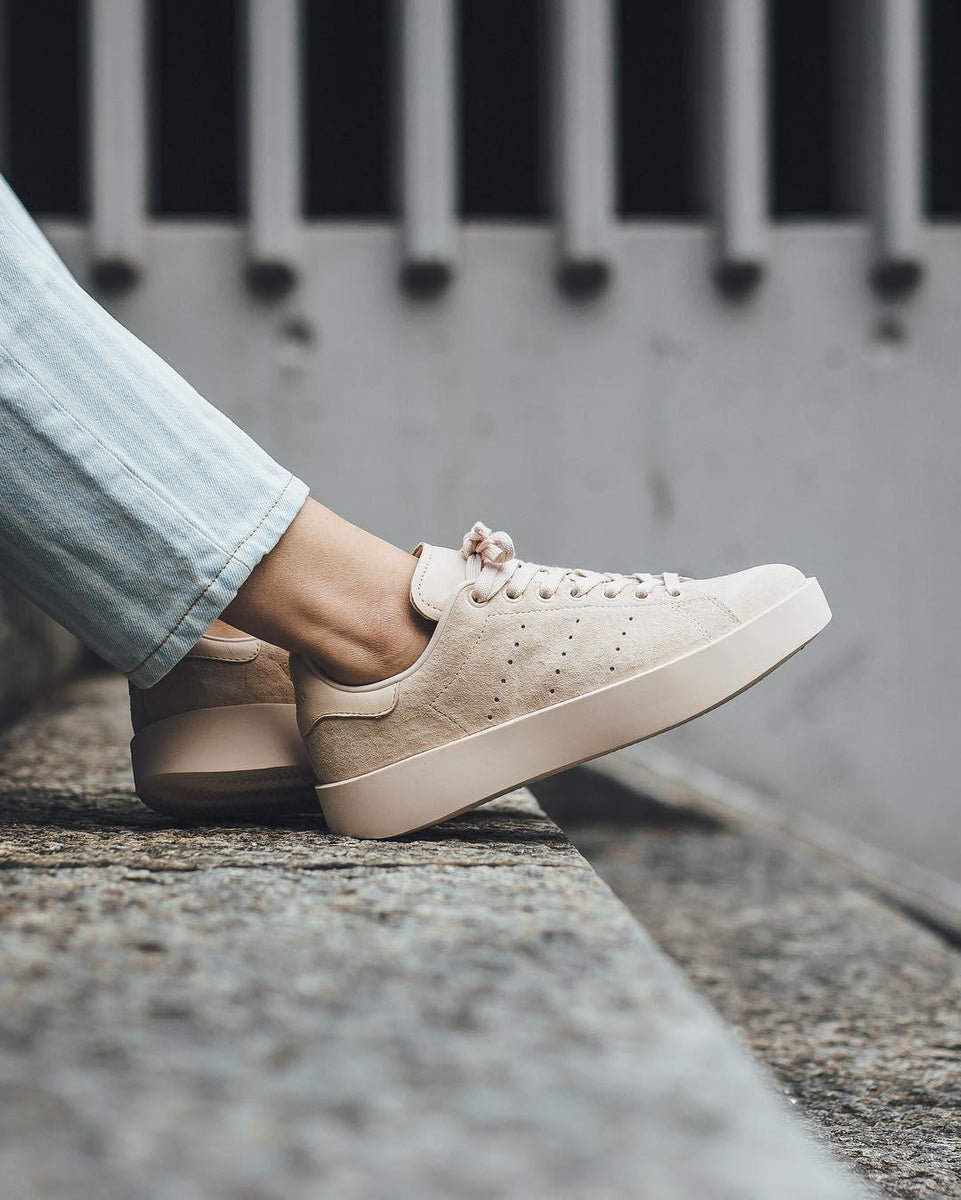 A NEW STAN SMITH ADIDAS BEIGE BOLD LOOK Just In at COMO STORE