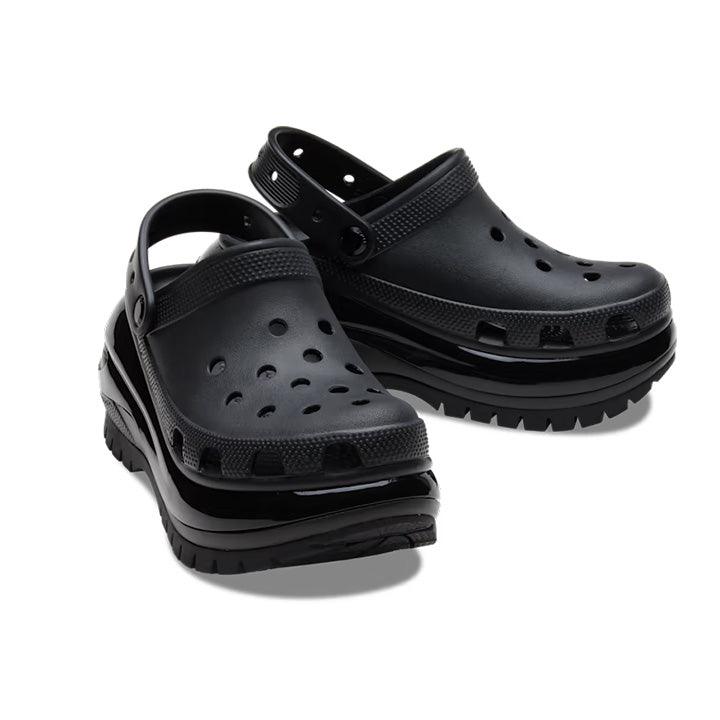 CROCS MEGA CRUSH BLACK PATENT CLOGS - Como Store