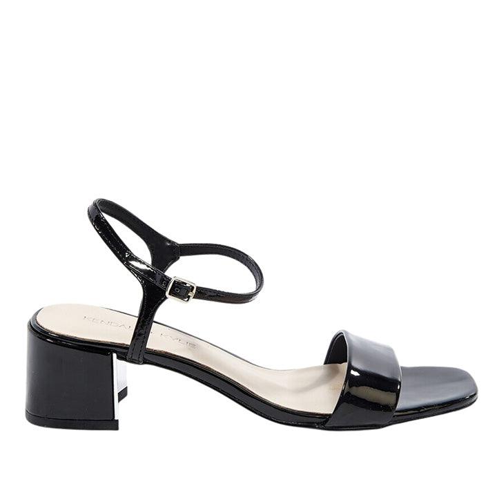 Kendall clearance kylie sandals