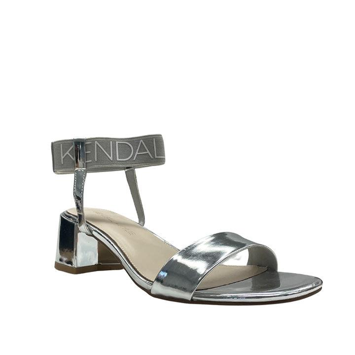 KENDALL + KYLIE SIONNE BANDED SILVER SANDALS - Como Store