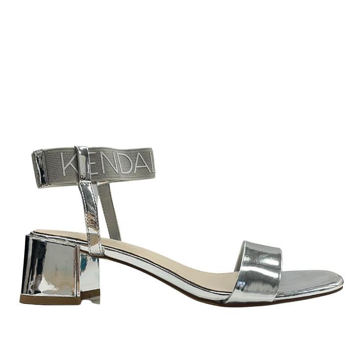 KENDALL + KYLIE SIONNE BANDED SILVER SANDALS - Como Store