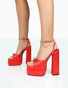 PUBLIC DESIRE - FROZEN RED SATIN - Como Store