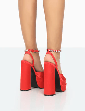 PUBLIC DESIRE - FROZEN RED SATIN - Como Store