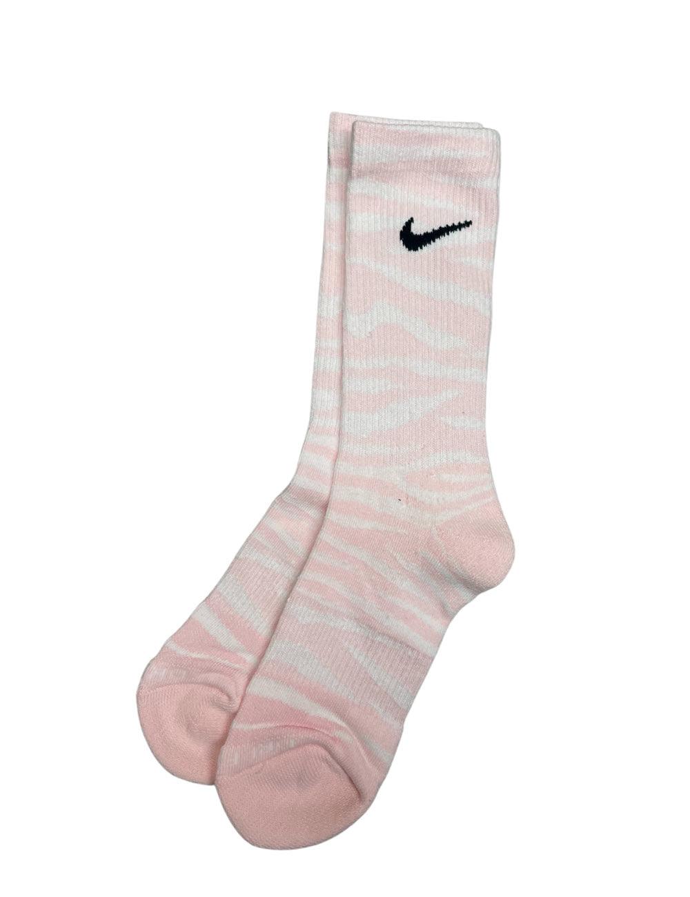 NIKE PINK AND WHITE SOCKS – Como Store