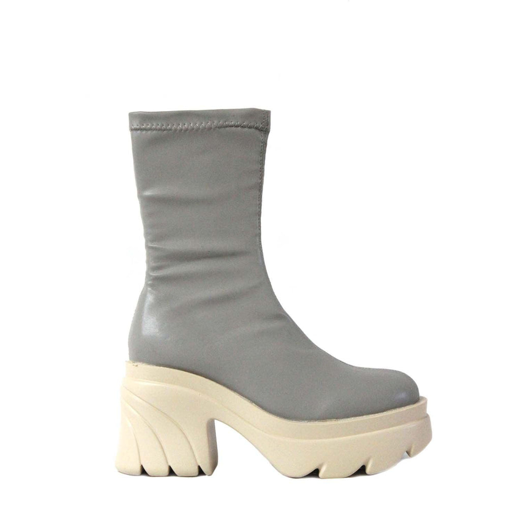 PUBLIC DESIRE JENNIE GREY PU BOOTS - Como Store