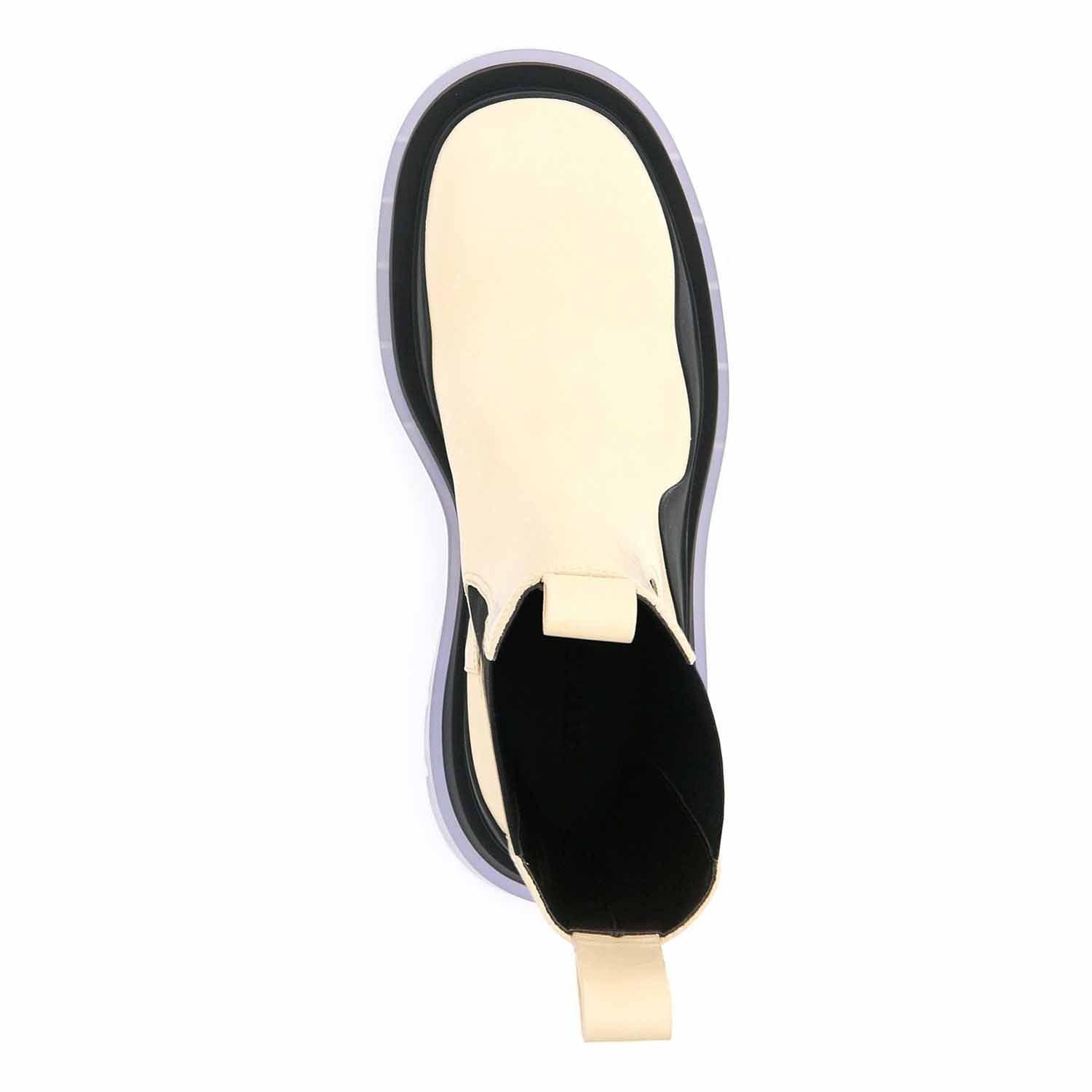 STUDIO ITALIA CHUNKY BEIGE BOOTS - Como Store